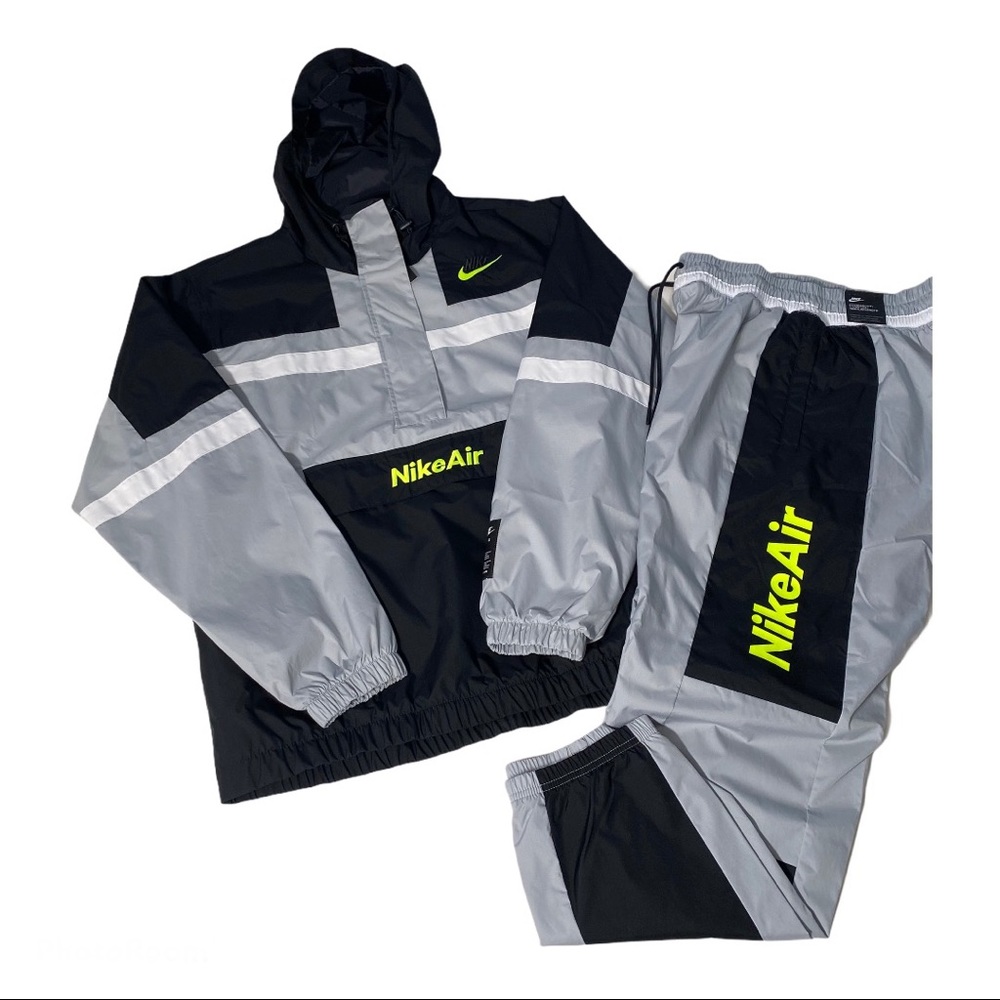 🚫Sold🚫🆕NWT Nike Air Set Jacket and Pants